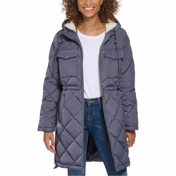 Levi's Womens' Quilted Parka with Plush Hood - Picture 3 of 6